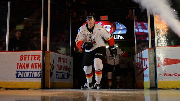 FORWARD RYAN SCHMELZER SIGNS WITH BINGHAMTON