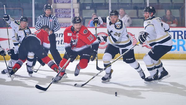 EDWARDH'S HAT TRICK LEADS THUNDER TO 5-3 WIN OVER NAILERS