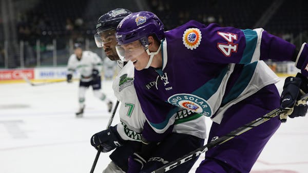 ADIRONDACK ACQUIRES CARTER STRUTHERS FROM ORLANDO