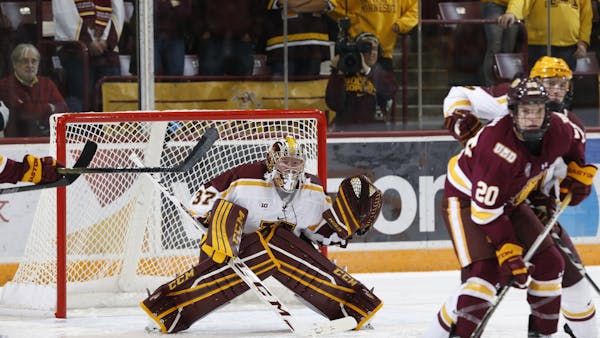 THUNDER SIGN GOALTENDER ERIC SCHIERHORN