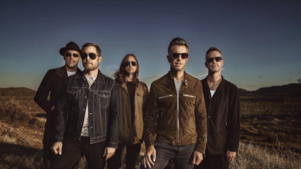 311 SET TO JAM IN GLENS FALLS