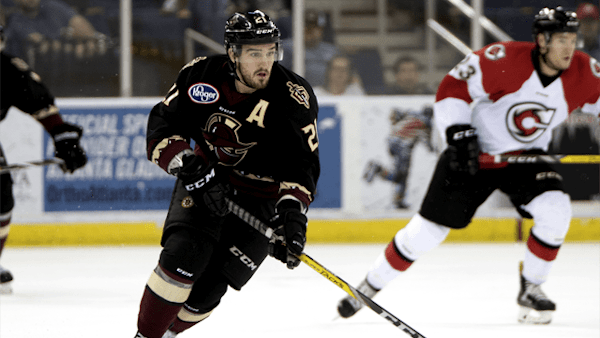 Offensive Explosion Gives Glads Win Over Cyclones