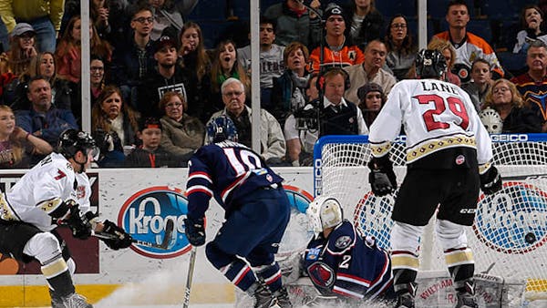 Gladiators Use Four-Goal Second Period to Knock Off Rays 4-2