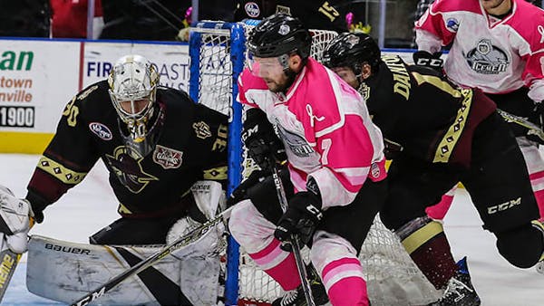 Gladiators Heat Up Late To Take 4-1 Victory Over Icemen