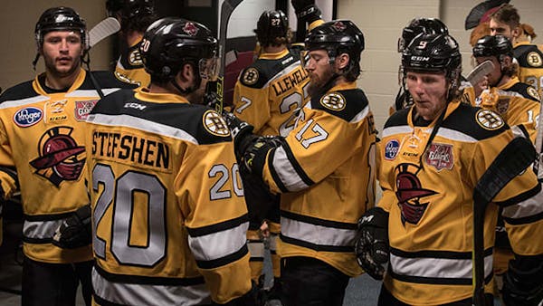 Gladiators Extend Qualifying Offers to Eight Players