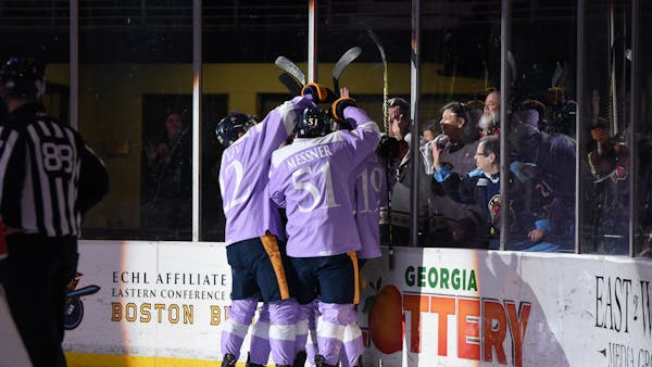 Glads maul Solar Bears in 6-1 demolition