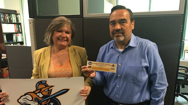 Gladiators, Kroger team up to provide meals to Ser Familia