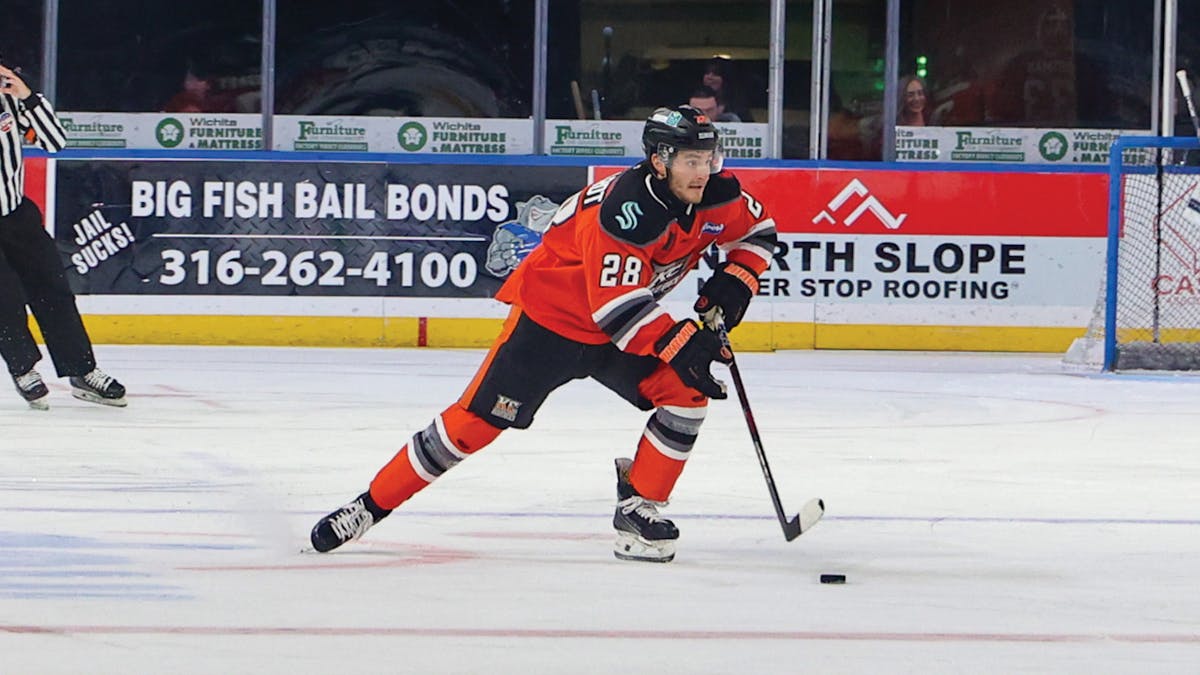 Action photo of Cade Borchardt of the Kansas City Mavericks