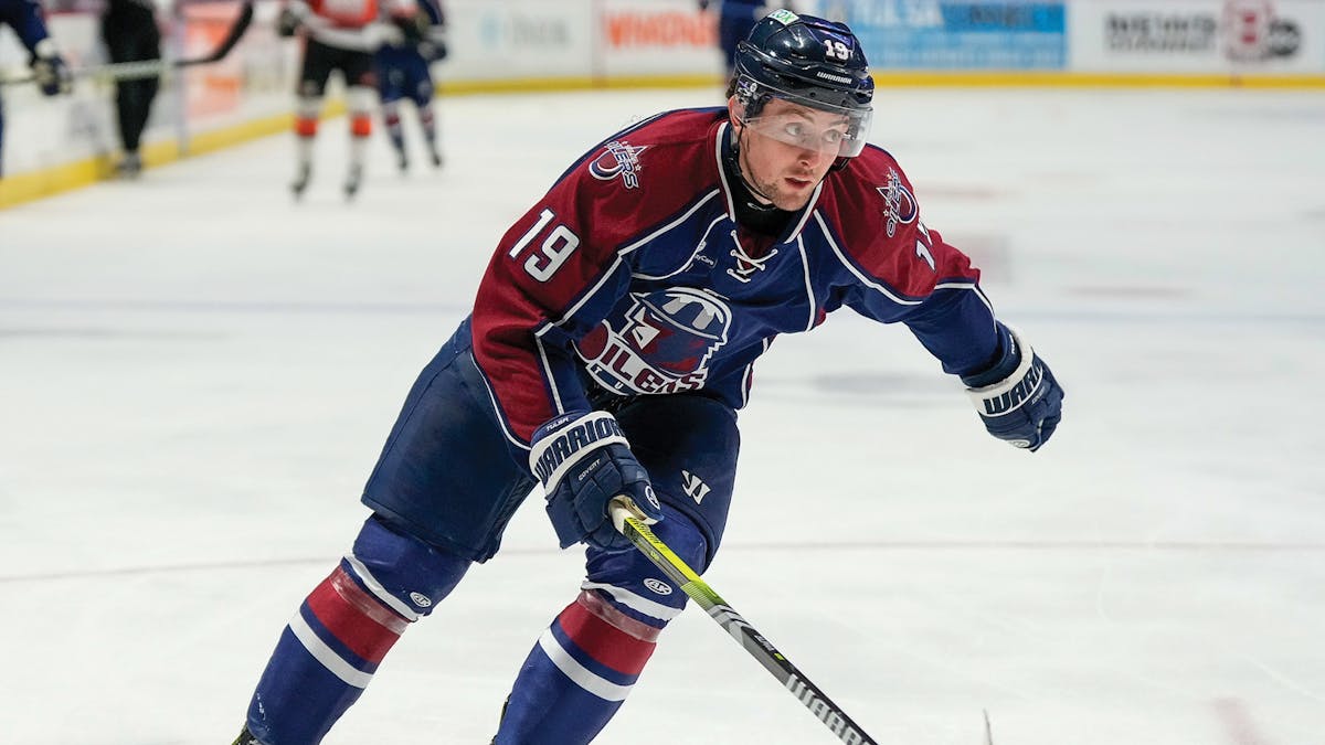 Nelson re-signs with Oilers