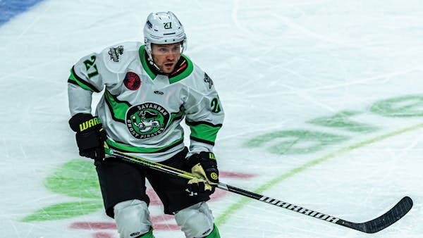 Ghost Pirates re-sign Walsh