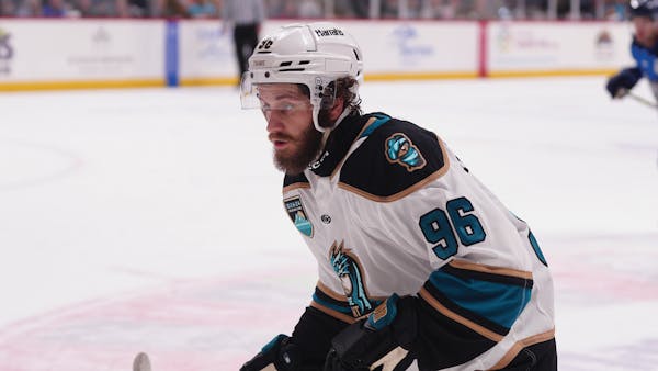 Kapcheck re-signs with Knight Monsters