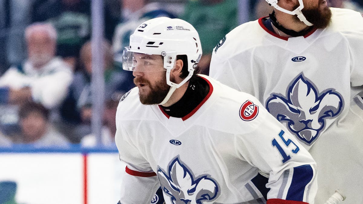 Action photo of Tyler Hylland of the Trois-Rivieres Lions