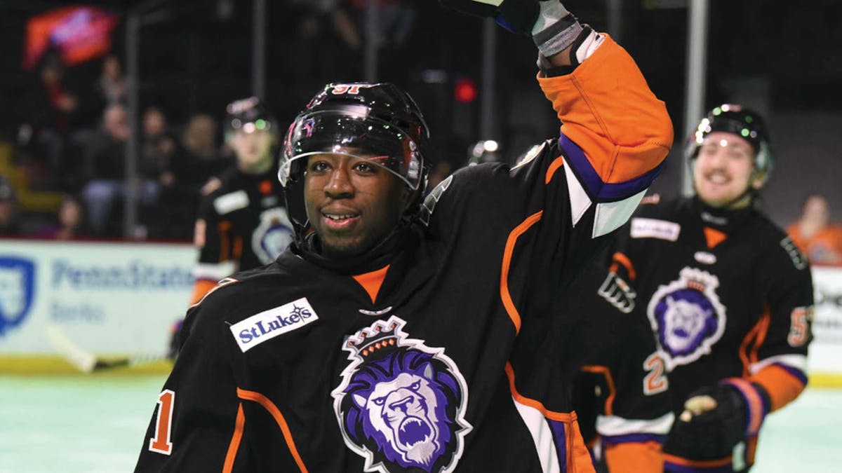 Mongo returns to Royals