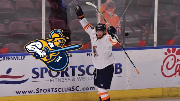 McNamee signs with Gladiators