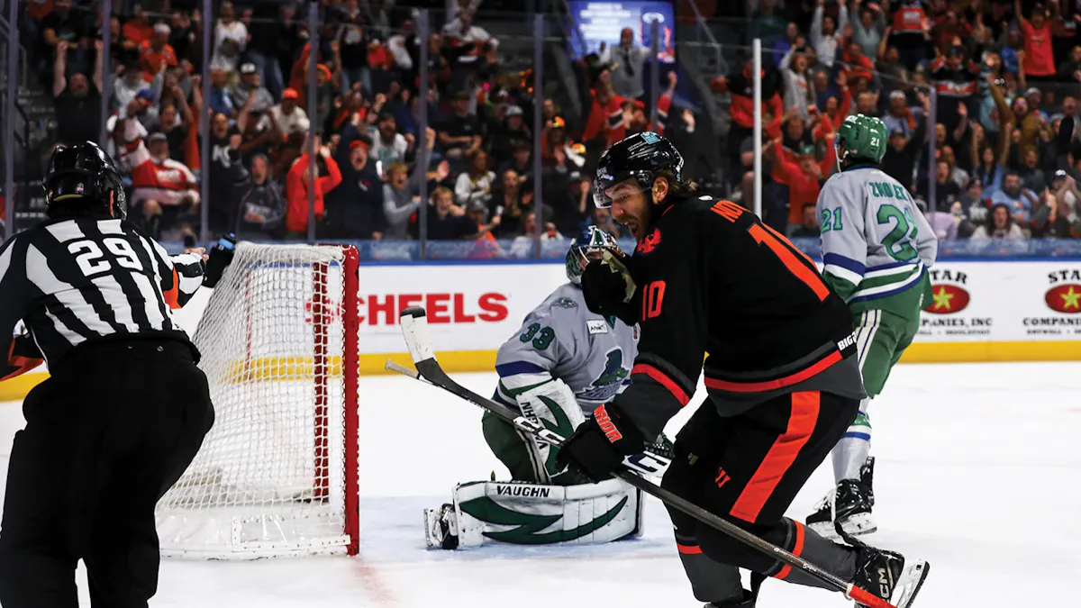 Mavericks take 6-0 win in Game 1 of Kelly Cup Finals