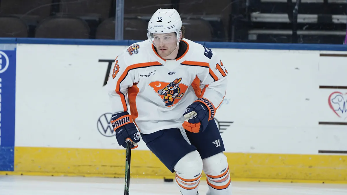 Action photo of Josh Zary of the Greenville Swamp Rabbits