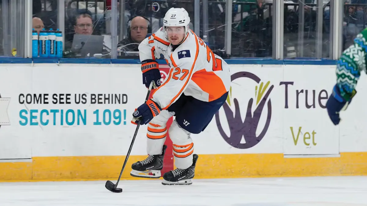 Shea re-signs with Swamp Rabbits