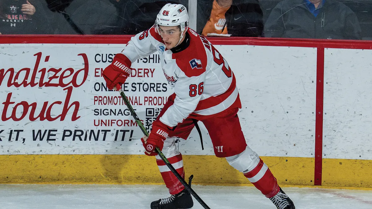 Americans re-sign Anania