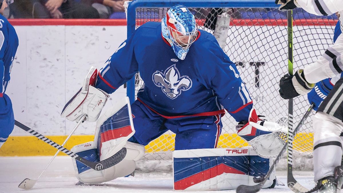 Action photo of Zachary Emond of the Trois-Rivières Lions