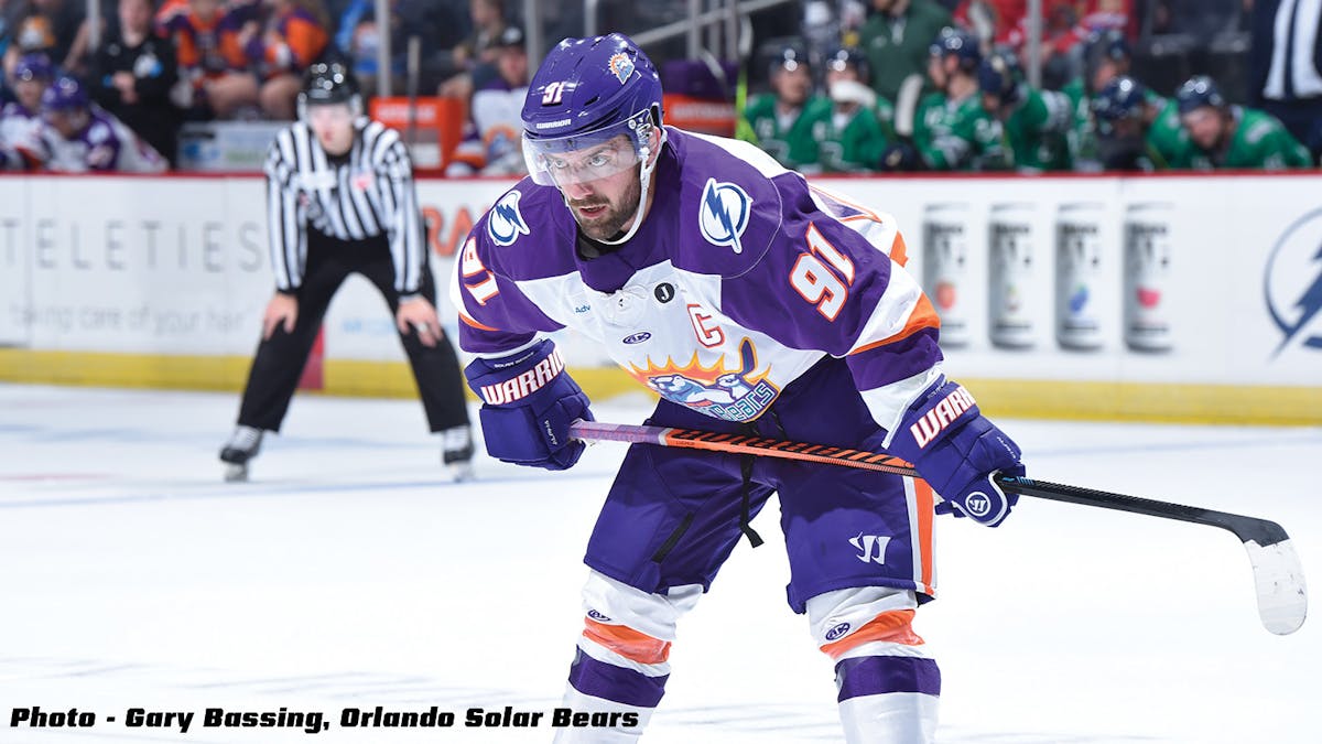 Action photo of Aaron Luchuk of the Orlando Solar Bears