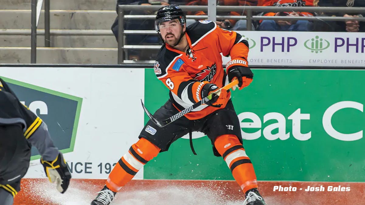 Dugan returns to Komets