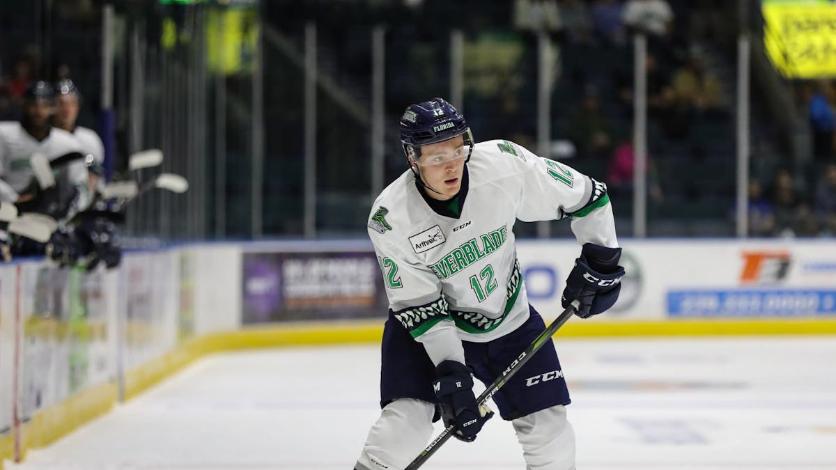 Solar Bears upend Everblades in series opener