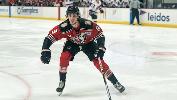 EVERBLADES SIGN FORWARD MATTHEW BARNABY