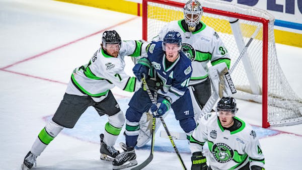 Everblades Face Ghost Pirates for First Time this Season