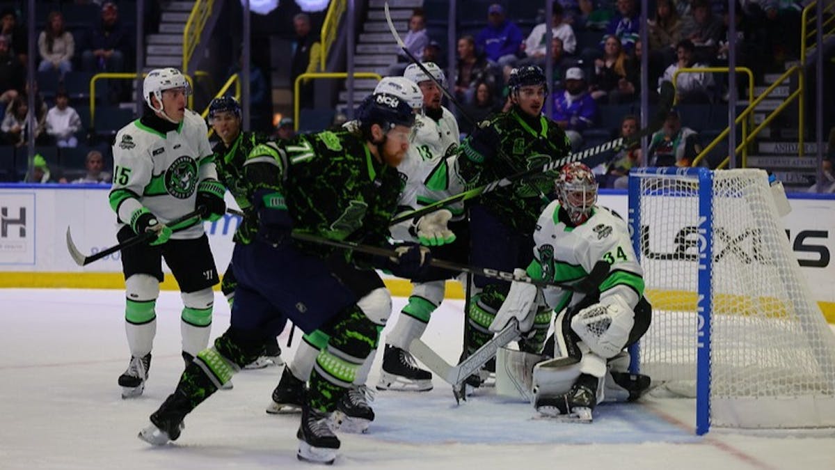 Blades Win Track Meet 6-3 Over Savannah