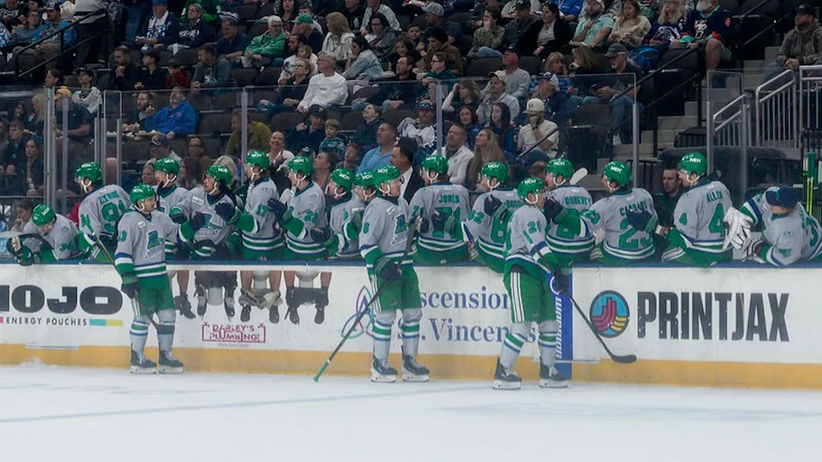 Blades Roll Over Icemen 6-1 for Sixth Straight Win