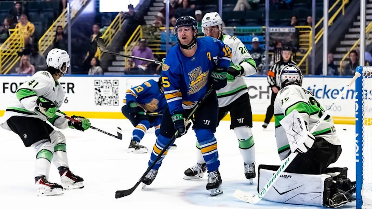 Gicewicz's Hat Trick Leads Way to 5-2 Win