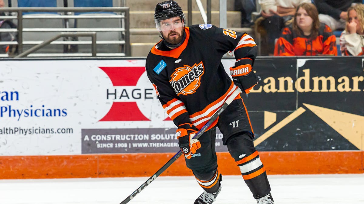 Komets take 2-1 series lead