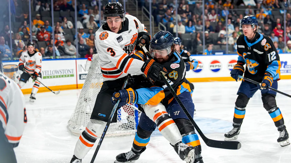 Komets shutdown Walleye to take a 2-0 series lead