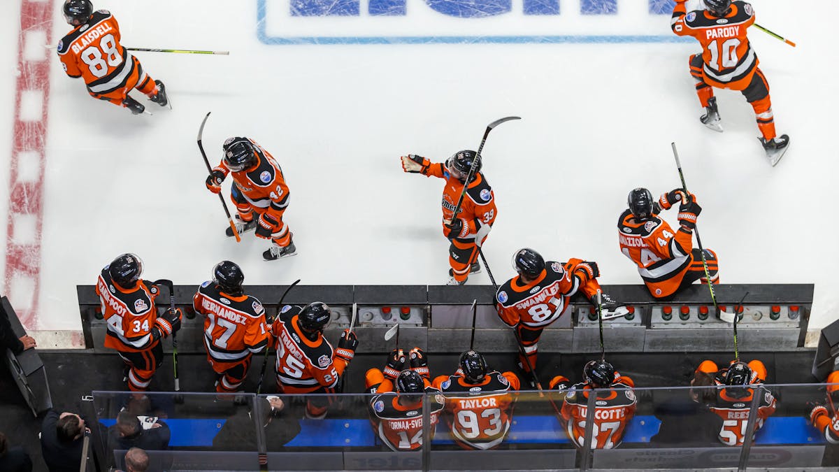 Komets announce season-opening roster