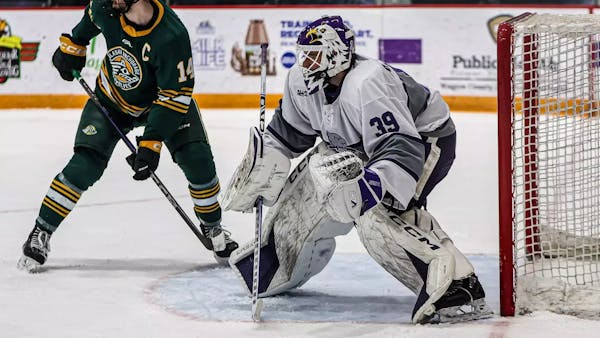 SWAMP RABBITS SIGN PIERCE CHARLESON