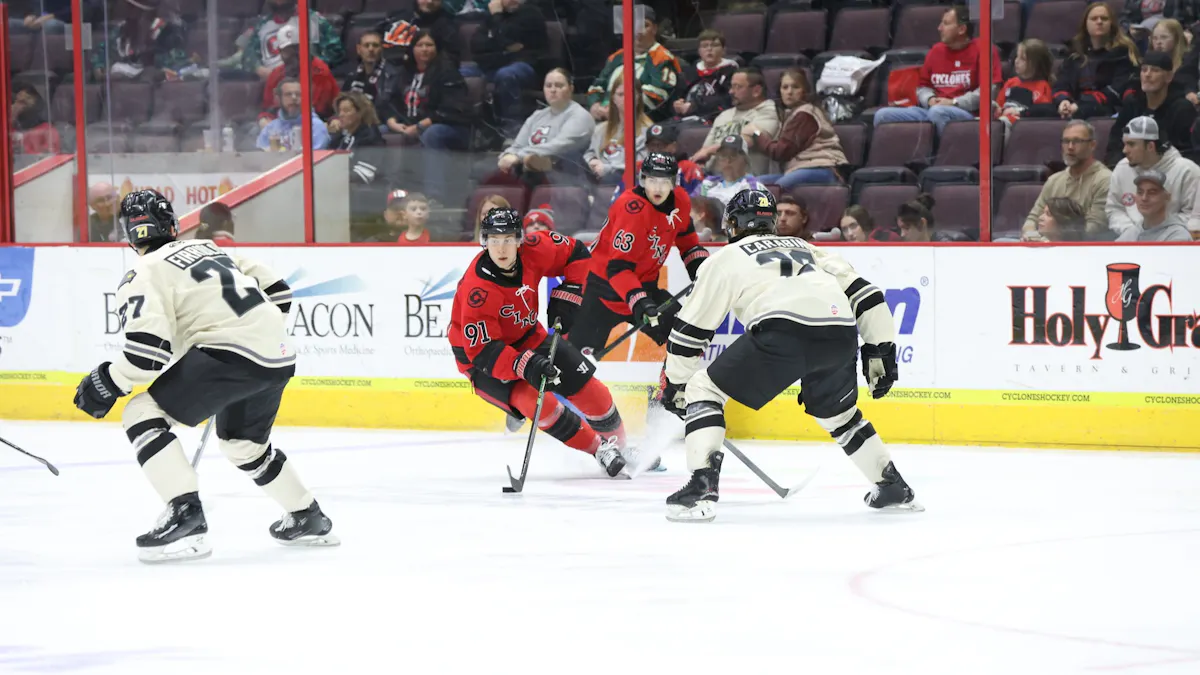 Late comeback falls a couple short with Cincy empty netter, 4-2