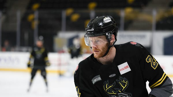 Mobley and Hubbarde Extend with the Heartlanders