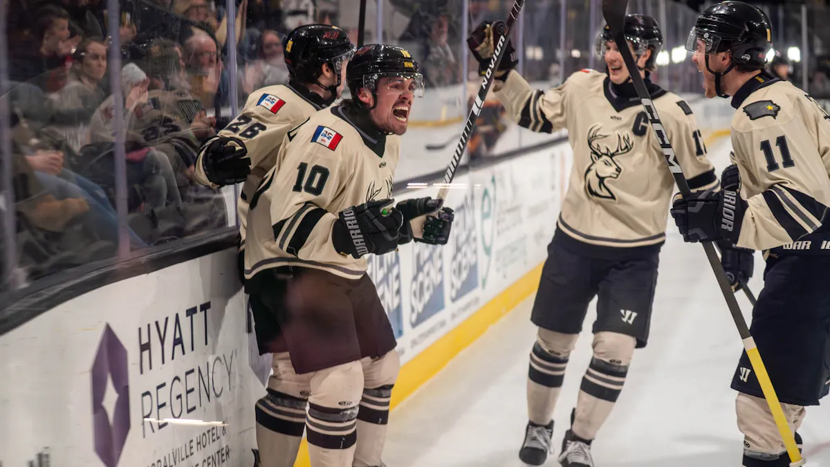 Heartlanders drop tight one off late Fuel goal, 3-2