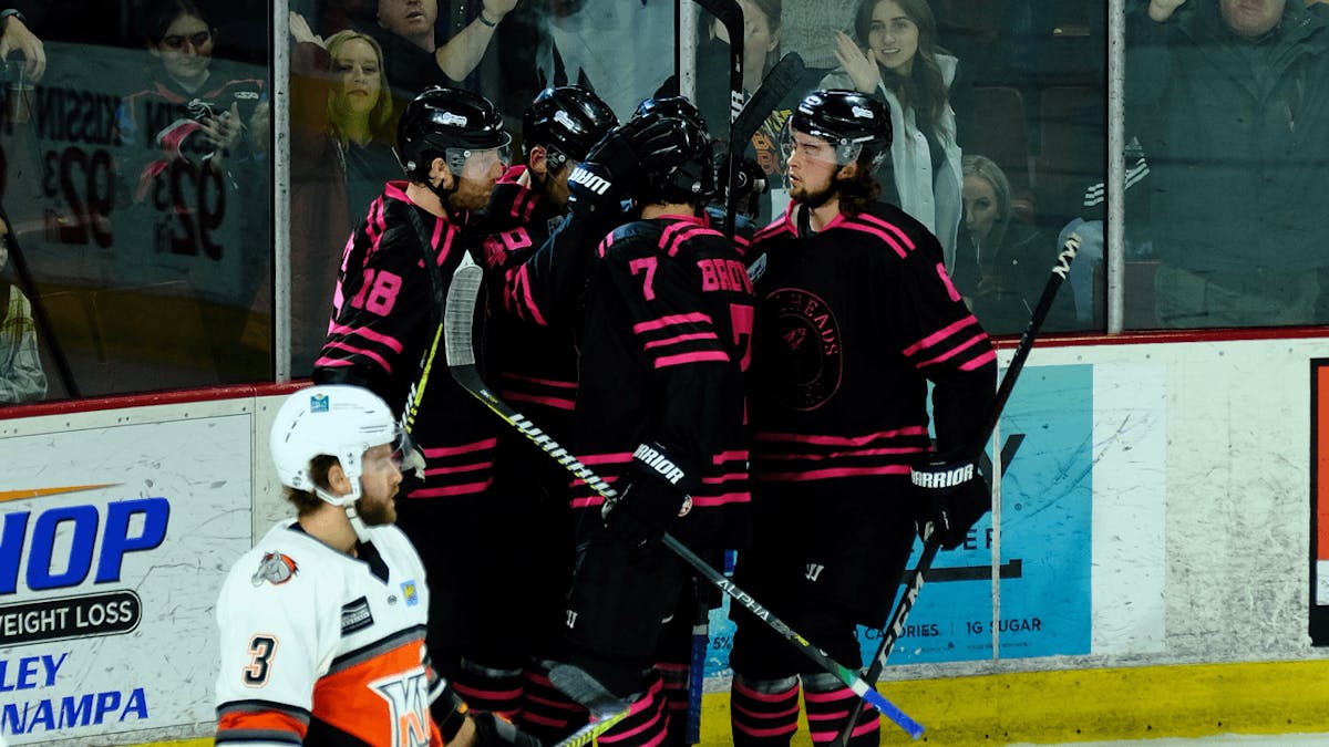 Steelheads Match Speed & Grit, Win 4-1 over Mavericks