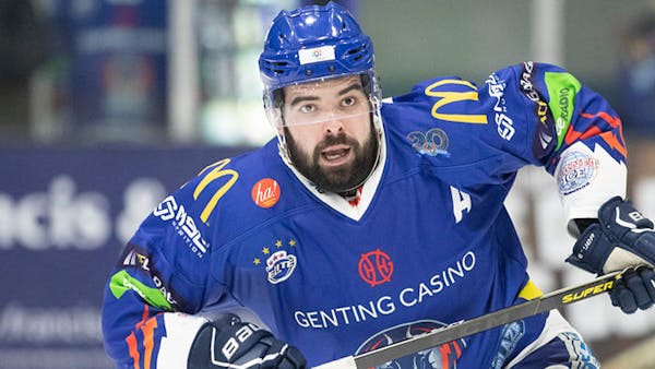 Veteran Forward David Broll Signs with Indy