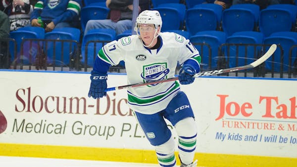 Forward Seamus Malone Signs with Indy