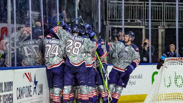 Icemen Host 22,912 Fans This Past Weekend