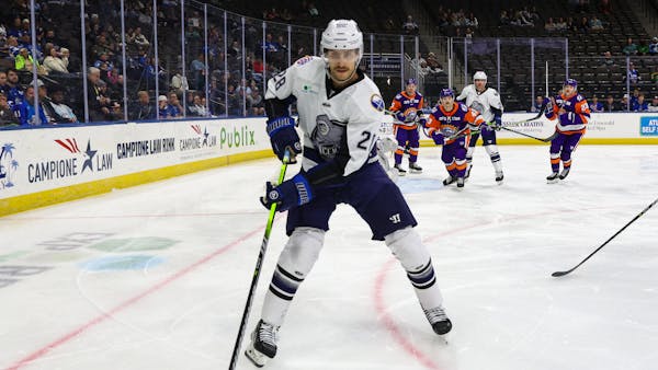 Luchuk scores Twice to Lead Orlando Over Icemen 5-1