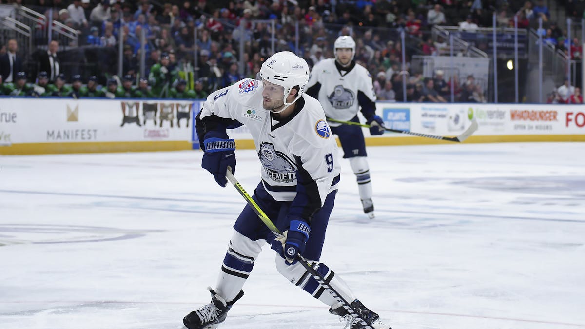 Cockerill’s hat trick powers Icemen to dominant 7-2 win over Gladiators