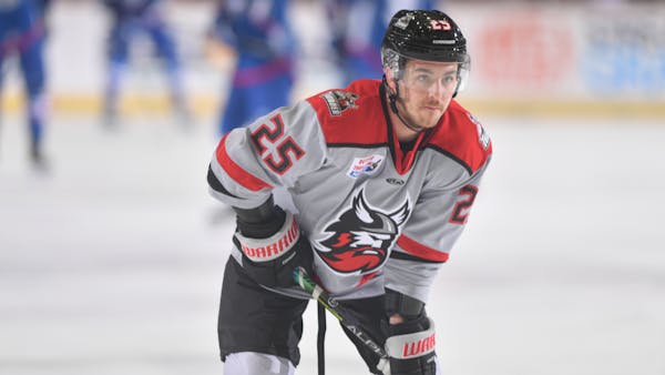 Icemen Agree to Terms with Forward Brandon Schultz