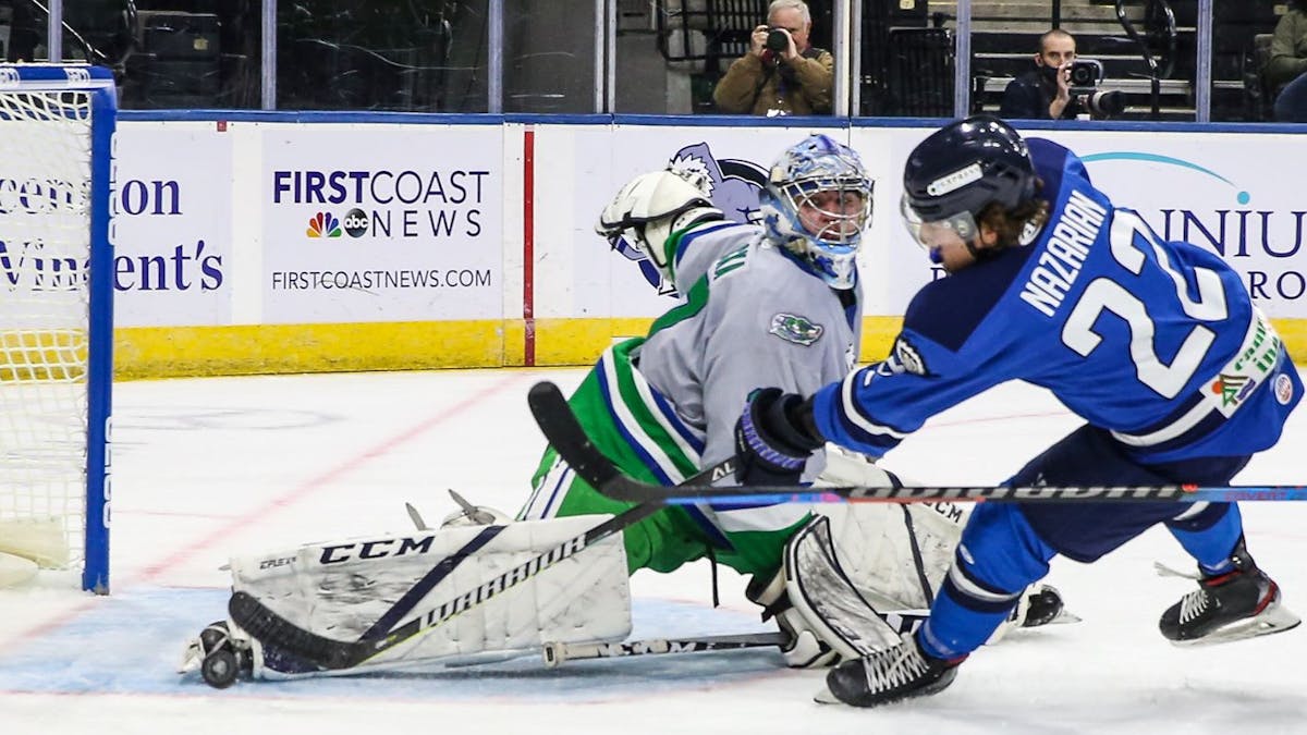GAME PREVIEW:  Teddy Bear Toss!  Everblades at Icemen