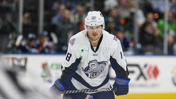 Cockerill's Late Goal Lifts Icemen to 4-3 Win at Florida