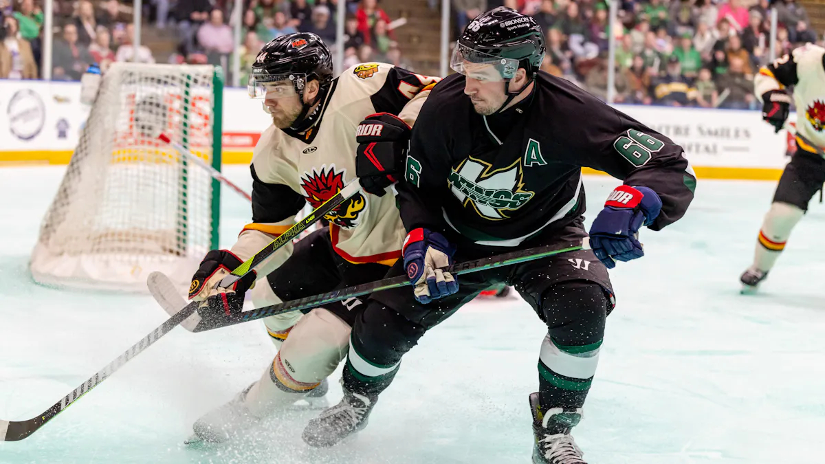 K-WINGS FALL TO FUEL IN GREEN ICE SELLOUT SATURDAY