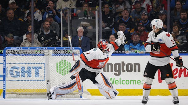 MAVERICKS FALL IN GAME 4, FACE ELIMINATION SATURDAY NIGHT