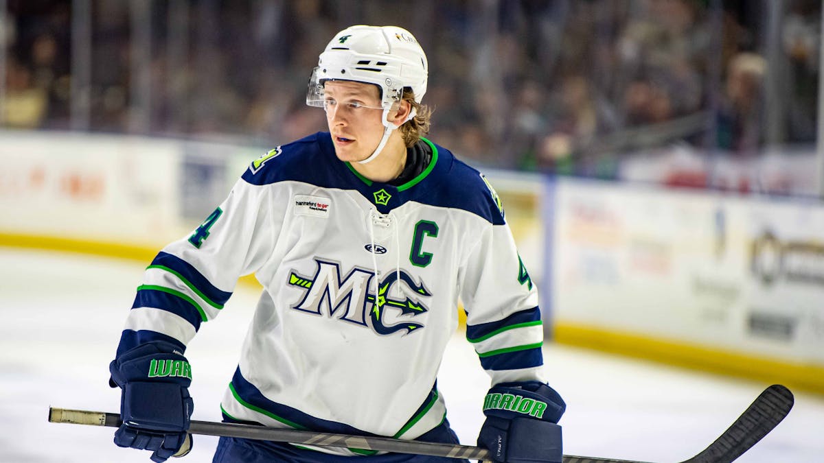 MAINE MARINERS RE-SIGN WYLLUM DEVEAUX